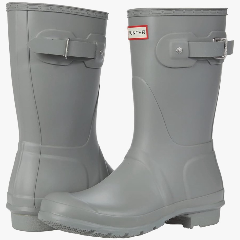 Hunter original short rain boot calf height, gloss gray women’s size 8/39